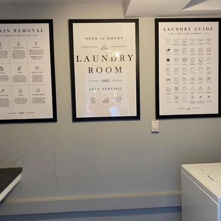 The Mary Lou - 2 Bedroom Apt In Quilt Town, Usa Hamilton Eksteriør billede